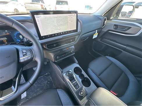 New 2025 Ford Bronco Sport Outer Banks w/ Outer Banks Tech Package+ image 17