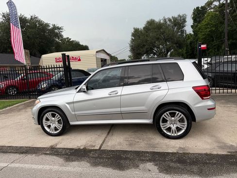 Used 2014 Mercedes-Benz GLK 250 BlueTEC 4MATIC image 12