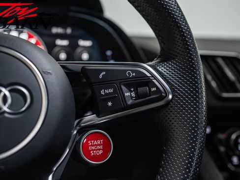 Used 2018 Audi R8 V10 image 34