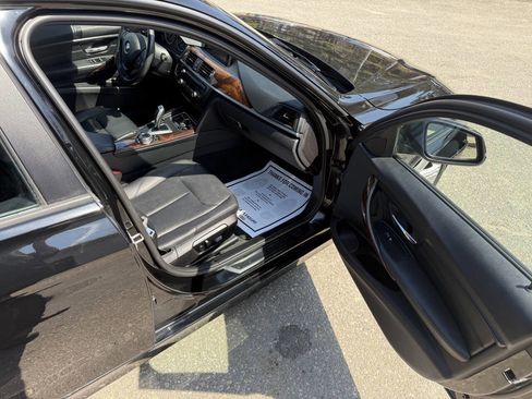 Used 2014 BMW 320i xDrive Sedan image 4