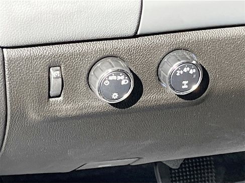 Used 2022 Chevrolet Colorado W/T w/ Custom Special Edition image 10