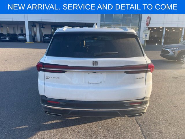 Certified 2025 Buick Enclave Preferred w/ LPO, Floor Liner Package AWD/4WD image 11