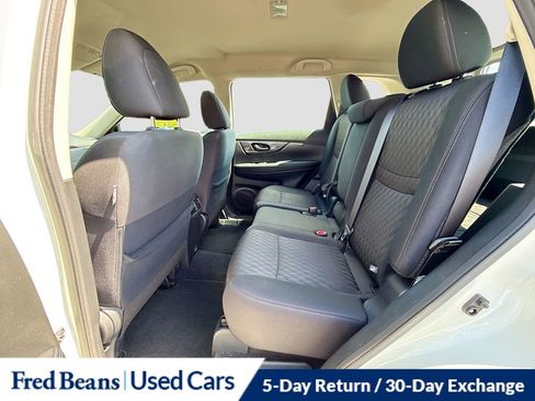 Used 2020 Nissan Rogue S AWD/4WD image 29