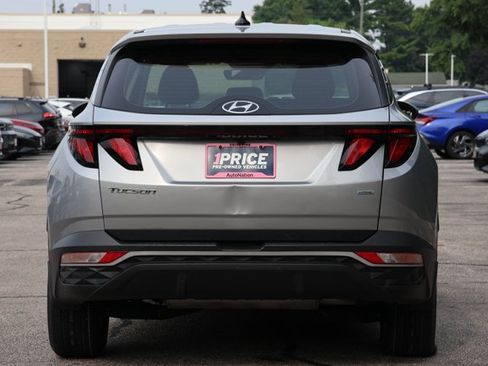 Used 2022 Hyundai Tucson SE AWD/4WD image 6