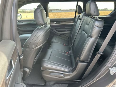 New 2025 Jeep Grand Cherokee L Limited w/ Trailer Tow Package image 23