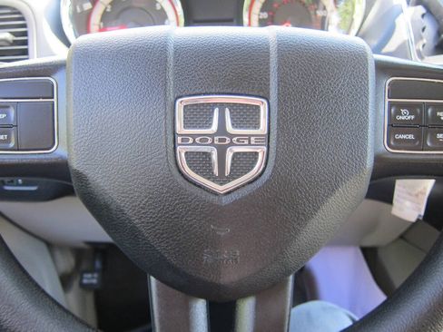 Used 2017 Dodge Grand Caravan SE w/ Power Window Group FWD image 15