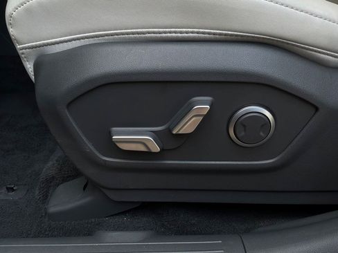 Used 2026 Hyundai Santa Fe SEL FWD image 11