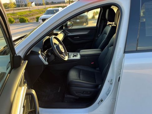 Certified 2025 MAZDA CX-70 3.3 Turbo w/ Premium Package AWD/4WD image 11