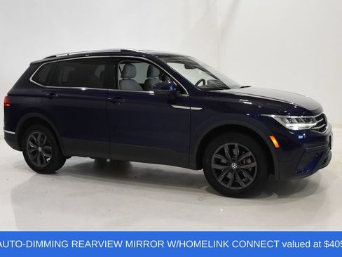 Used 2023 Volkswagen Tiguan SE FWD image 3