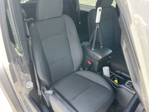 Used 2020 Jeep Wrangler Sport AWD/4WD image 39