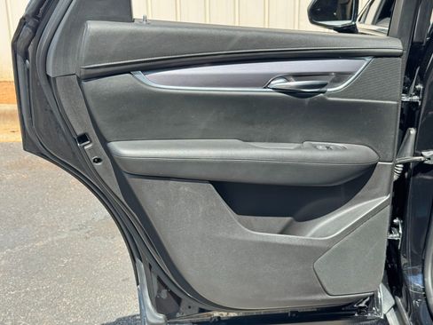Used 2017 Cadillac XT5 Luxury w/ Driver Awareness Package FWD image 42
