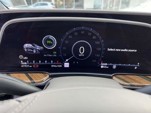 Certified 2023 Cadillac Escalade Sport Platinum image 29