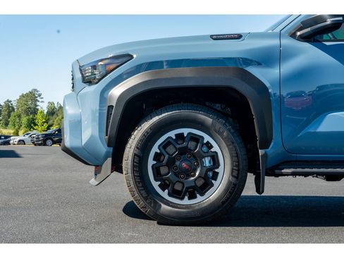 New 2026 Toyota 4Runner TRD Off-Road AWD/4WD image 10