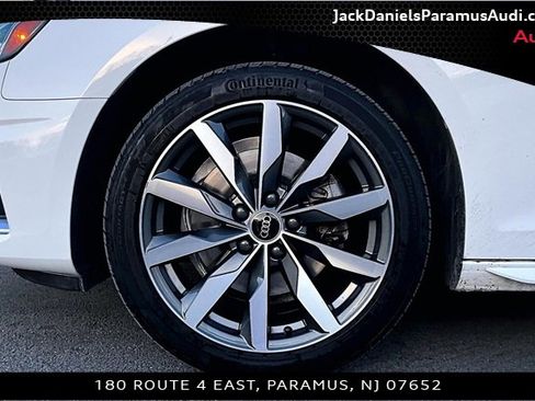 Used 2023 Audi A4 2.0T Premium w/ Convenience Package image 8