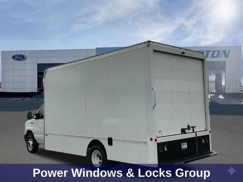 Used 2024 Ford E-450 and Econoline 450 Super Duty w/ Driver's Safety Package RWD image 7