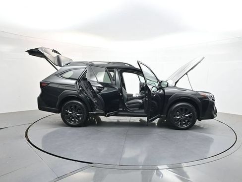 Used 2023 Subaru Outback Onyx Edition AWD/4WD image 30