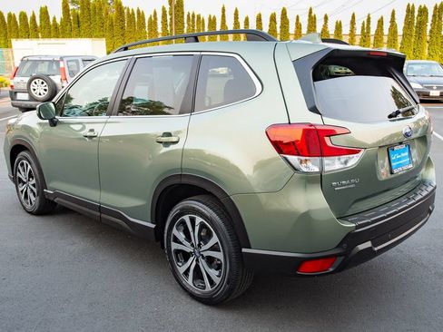 Used 2021 Subaru Forester Limited w/ Popular Package #3 AWD/4WD image 10