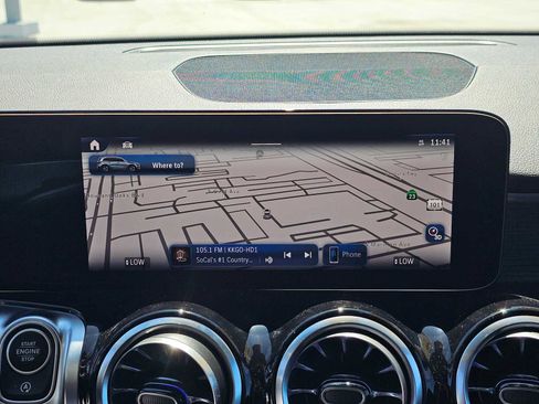 New 2026 Mercedes-Benz GLB 250 image 24