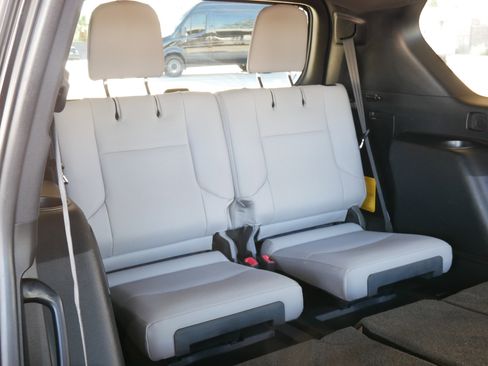 Certified 2023 Lexus GX 460 image 31