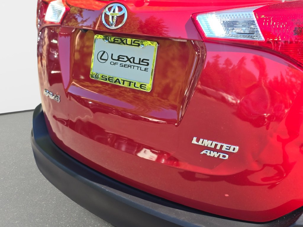 Used 2014 Toyota RAV4 Limited AWD/4WD image 14