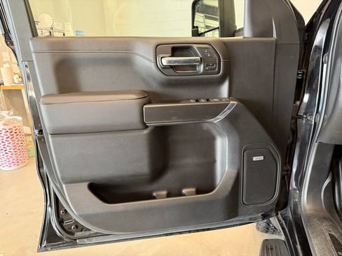 Used 2021 GMC Sierra 1500 AT4 w/ Technology Package image 19