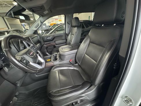 Used 2020 GMC Sierra 1500 SLT w/ SLT Premium Package AWD/4WD image 17
