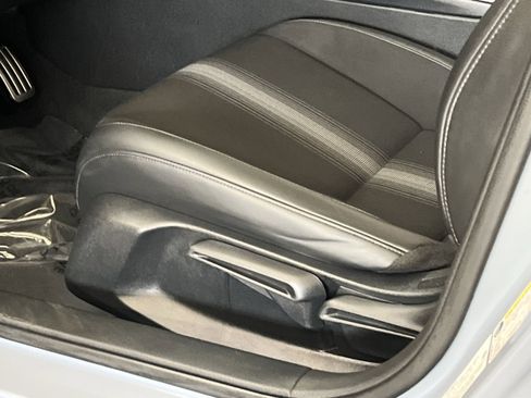 Used 2023 Honda Civic Sport image 18