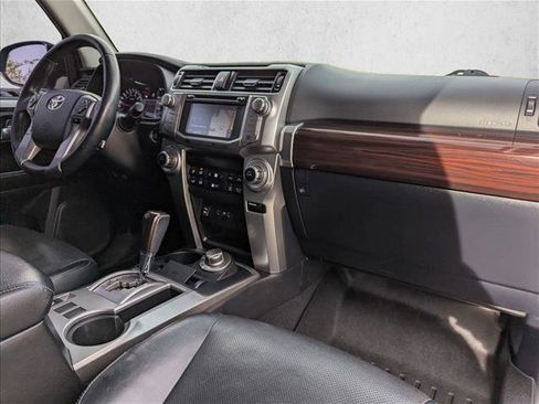 Used 2015 Toyota 4Runner Limited AWD/4WD image 23