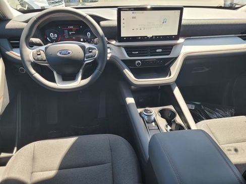 New 2026 Ford Explorer Active AWD/4WD image 7
