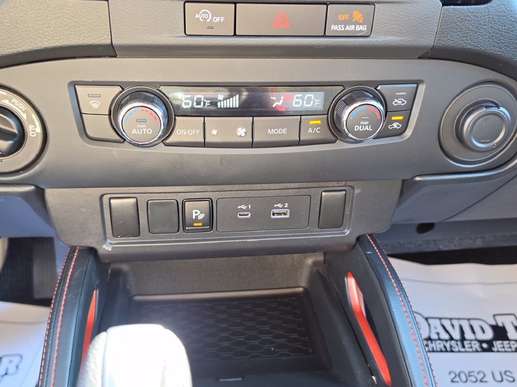 Used 2023 Nissan Frontier PRO-4X w/ Technology Package AWD/4WD image 29