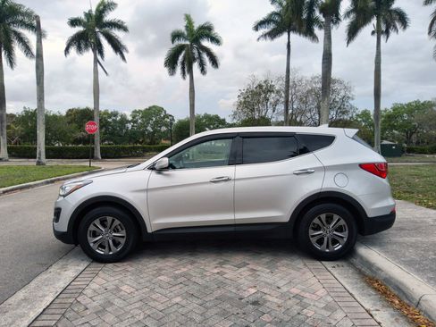 Used 2013 Hyundai Santa Fe Sport FWD image 15