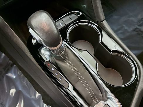 Used 2023 Buick Encore GX Select image 16