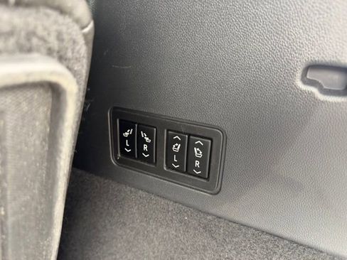 Used 2021 Cadillac XT6 Premium Luxury image 11