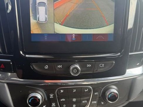 Used 2019 Chevrolet Traverse LT w/ LPO, Blackout Package AWD/4WD image 24