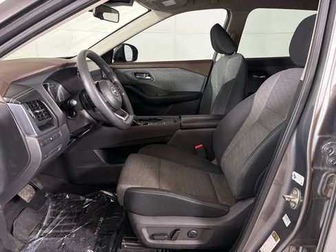 Used 2023 Nissan Rogue SV FWD image 16