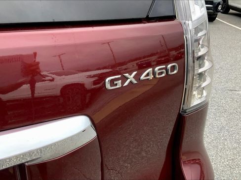 Used 2016 Lexus GX 460 w/ Premium Package AWD/4WD image 10