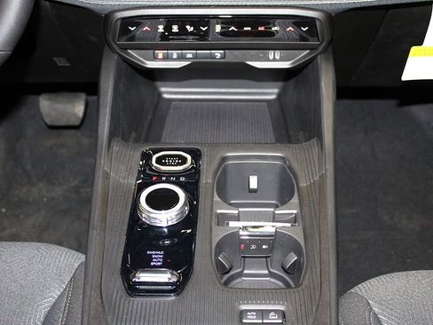New 2026 Jeep Cherokee Laredo AWD/4WD image 22