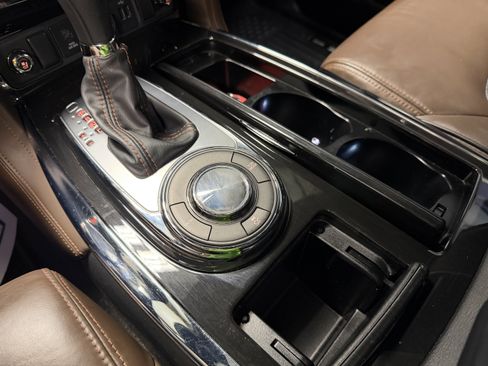 Used 2018 Nissan Armada Platinum w/ Captain Seat Package RWD image 13