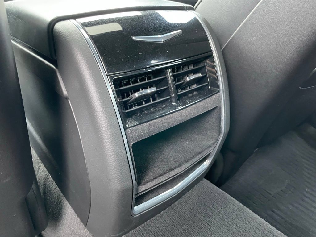 Used 2018 Cadillac CT6 Luxury w/ Active Chassis Package AWD/4WD image 33