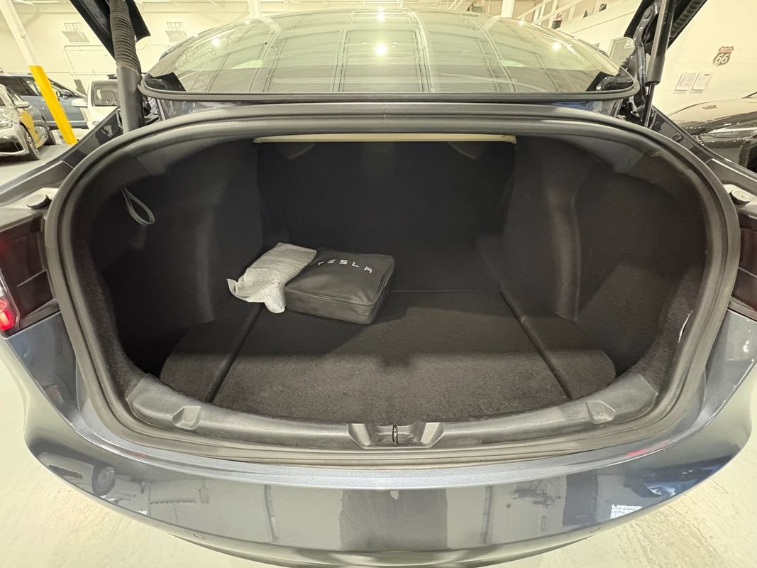 Used 2022 Tesla Model 3 Long Range AWD/4WD image 30