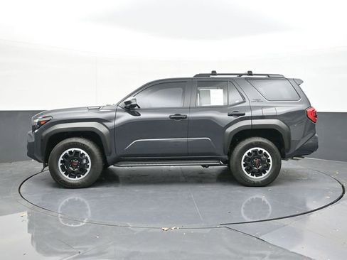 Used 2025 Toyota 4Runner TRD Off-Road image 8
