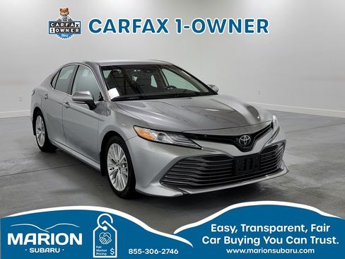 Used 2020 Toyota Camry XLE FWD image 1