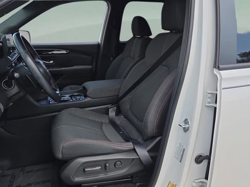 Used 2023 Honda Pilot Sport image 9