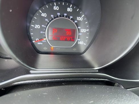 Used 2018 Kia Soul + image 13