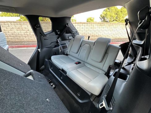 Used 2023 Mitsubishi Outlander SEL image 35