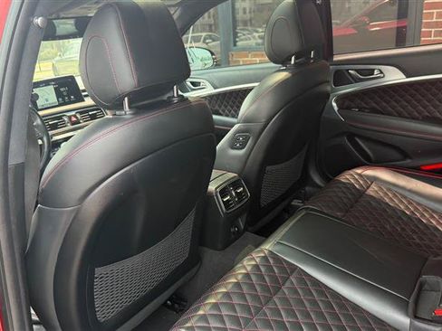 Used 2021 Genesis G70 3.3T w/ Sport Package RWD image 27