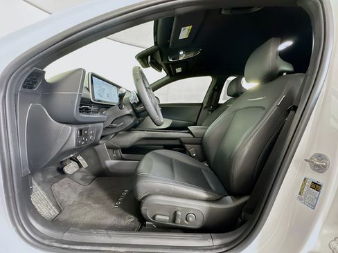 Used 2024 Hyundai Ioniq 6 SEL RWD image 13