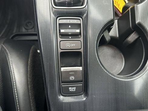 Used 2022 Honda Civic Touring image 27