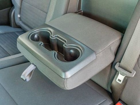 Used 2022 GMC Sierra 1500 Elevation image 38