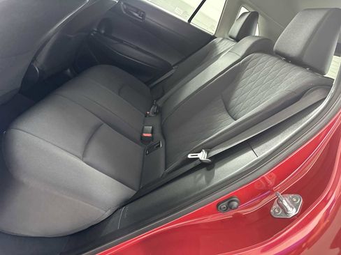 Used 2024 Toyota Corolla Cross LE image 23